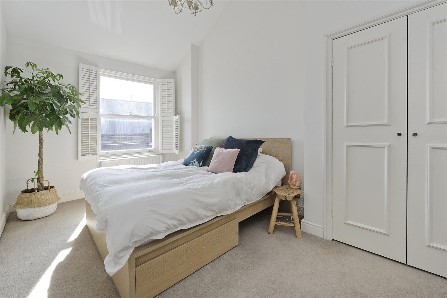 Flat Garway Road in City of Westminster