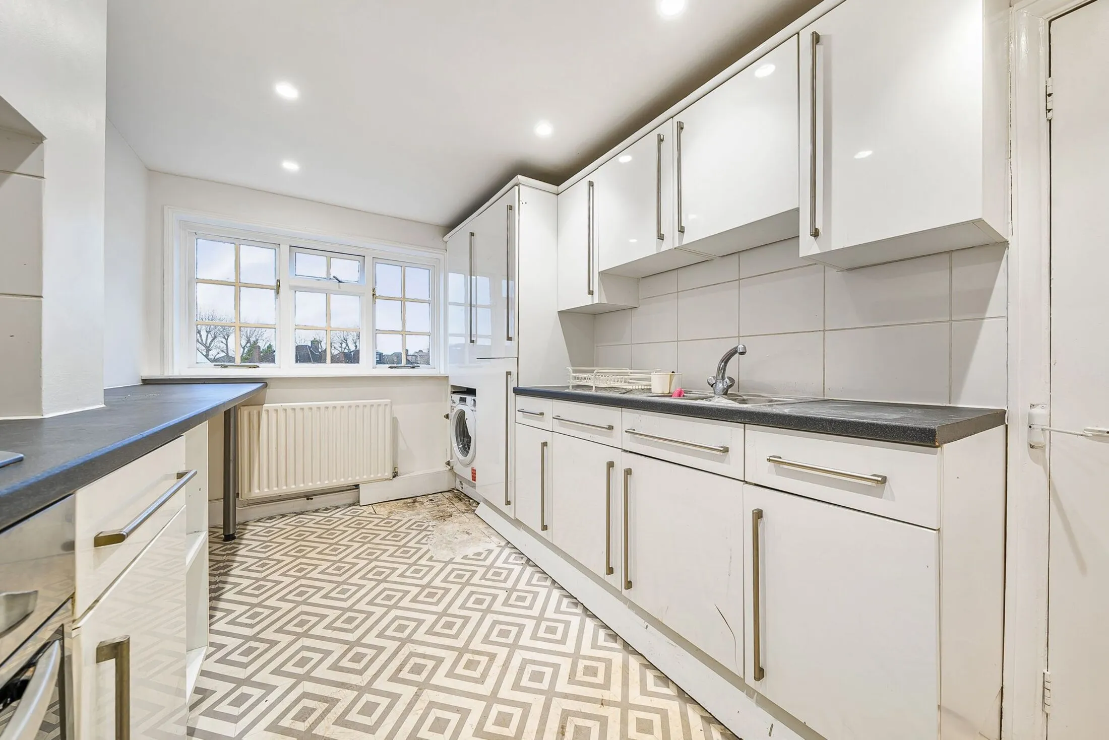 Flat Richmond Road in Greater London