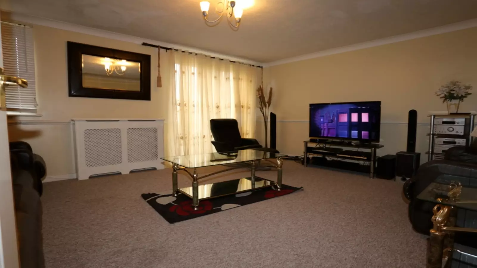 House Warepoint Drive in Greater London
