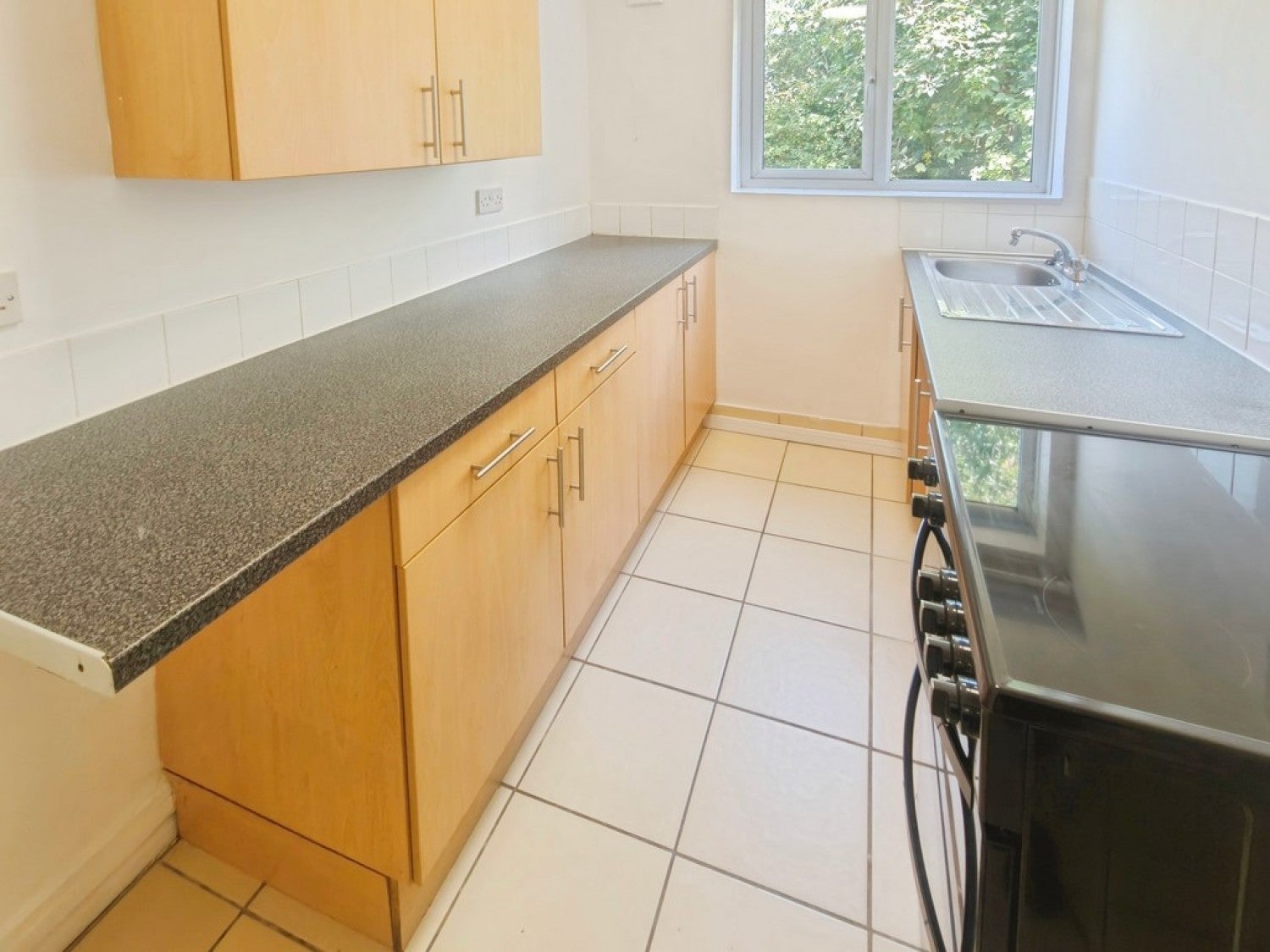 Flat Hawkwood Crescent in Worcester