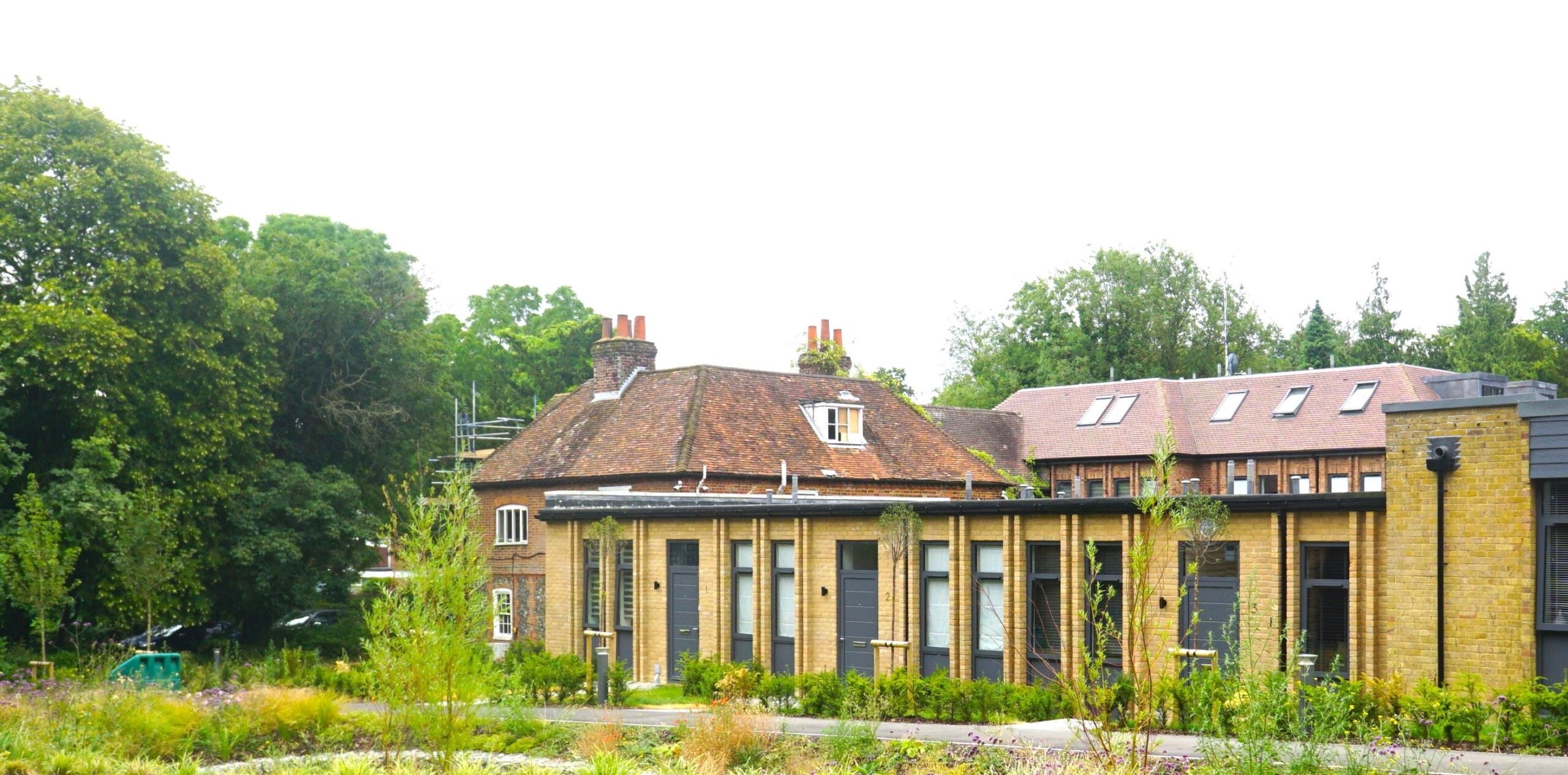 Flat Manor Road in Greater London