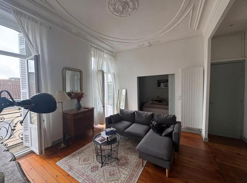 Flat Rue des Treilles in Libourne