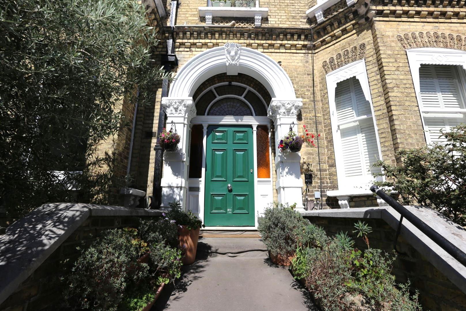 Flat Cromwell Road in Portslade by Sea