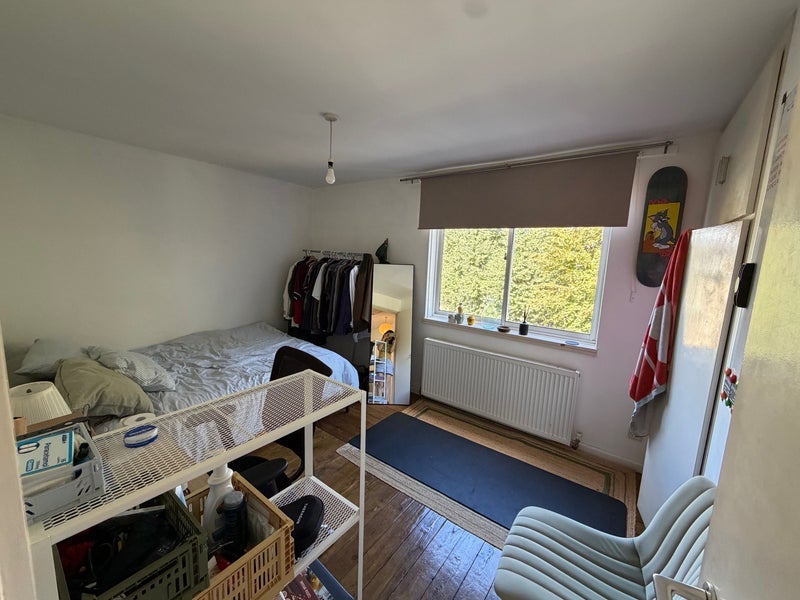 Room Pennethorne Close in Greater London