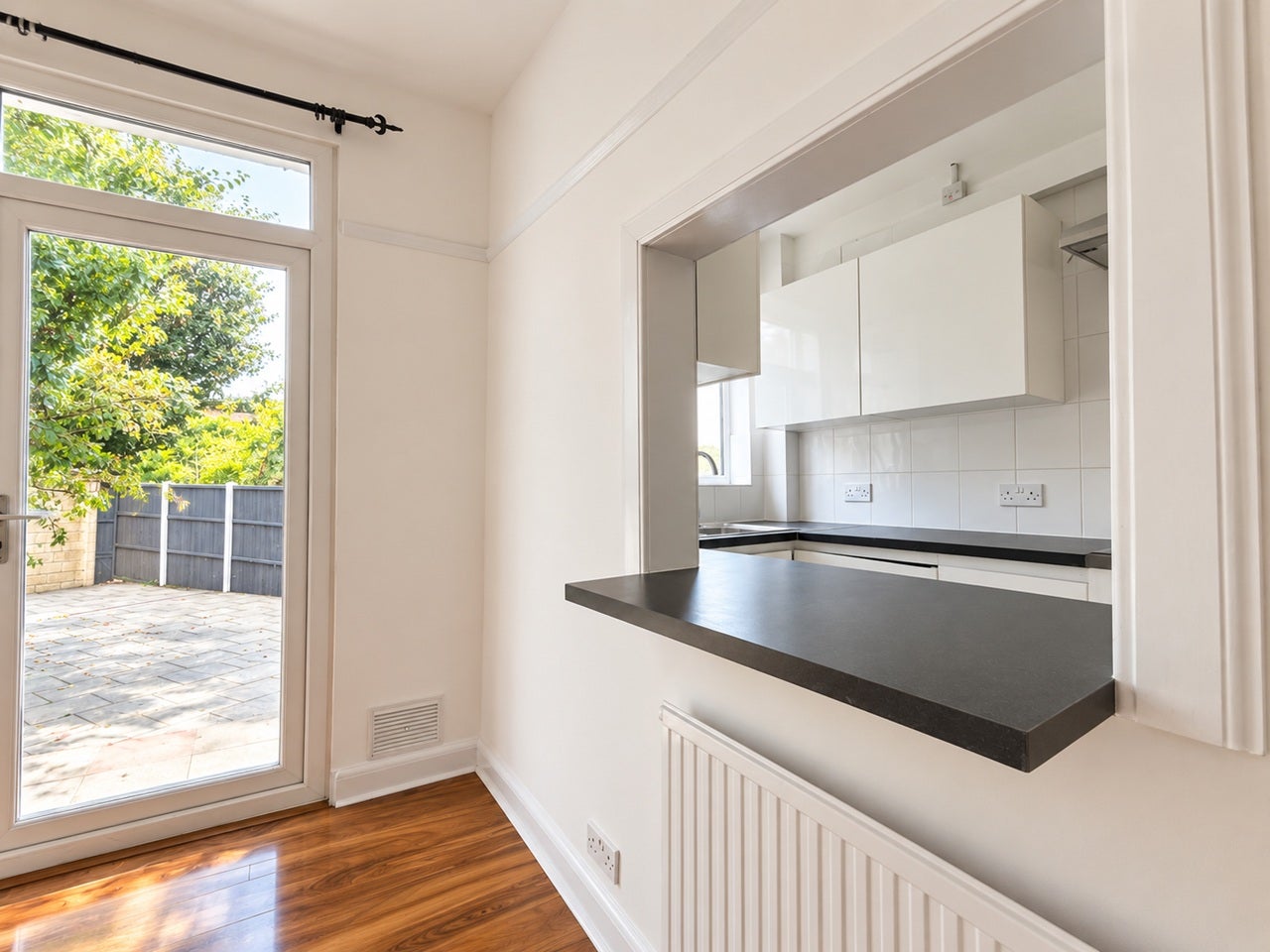House Blackmore Avenue in Greater London