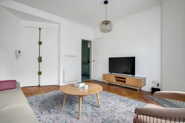 Appartement Rue de Maubeuge à Paris