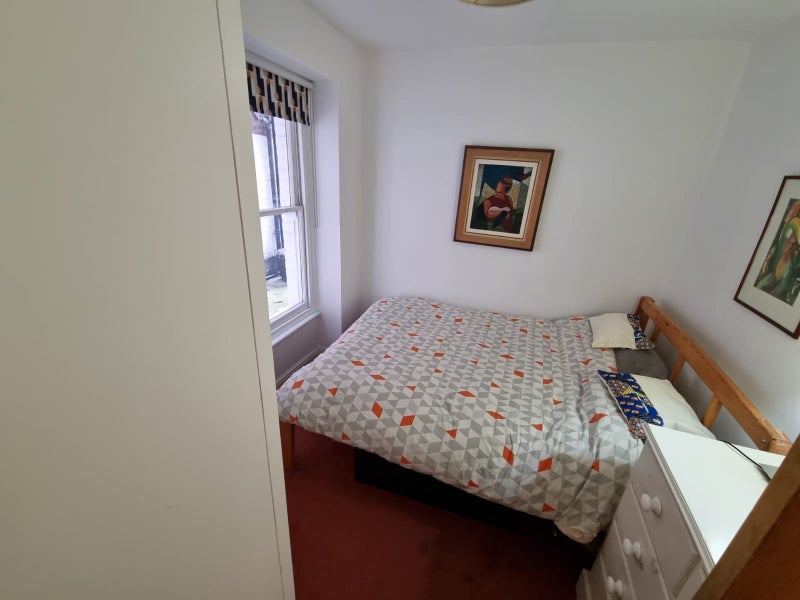 Flat Westville Road in Greater London