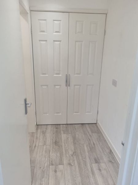 Room Conwy Drive in Liverpool