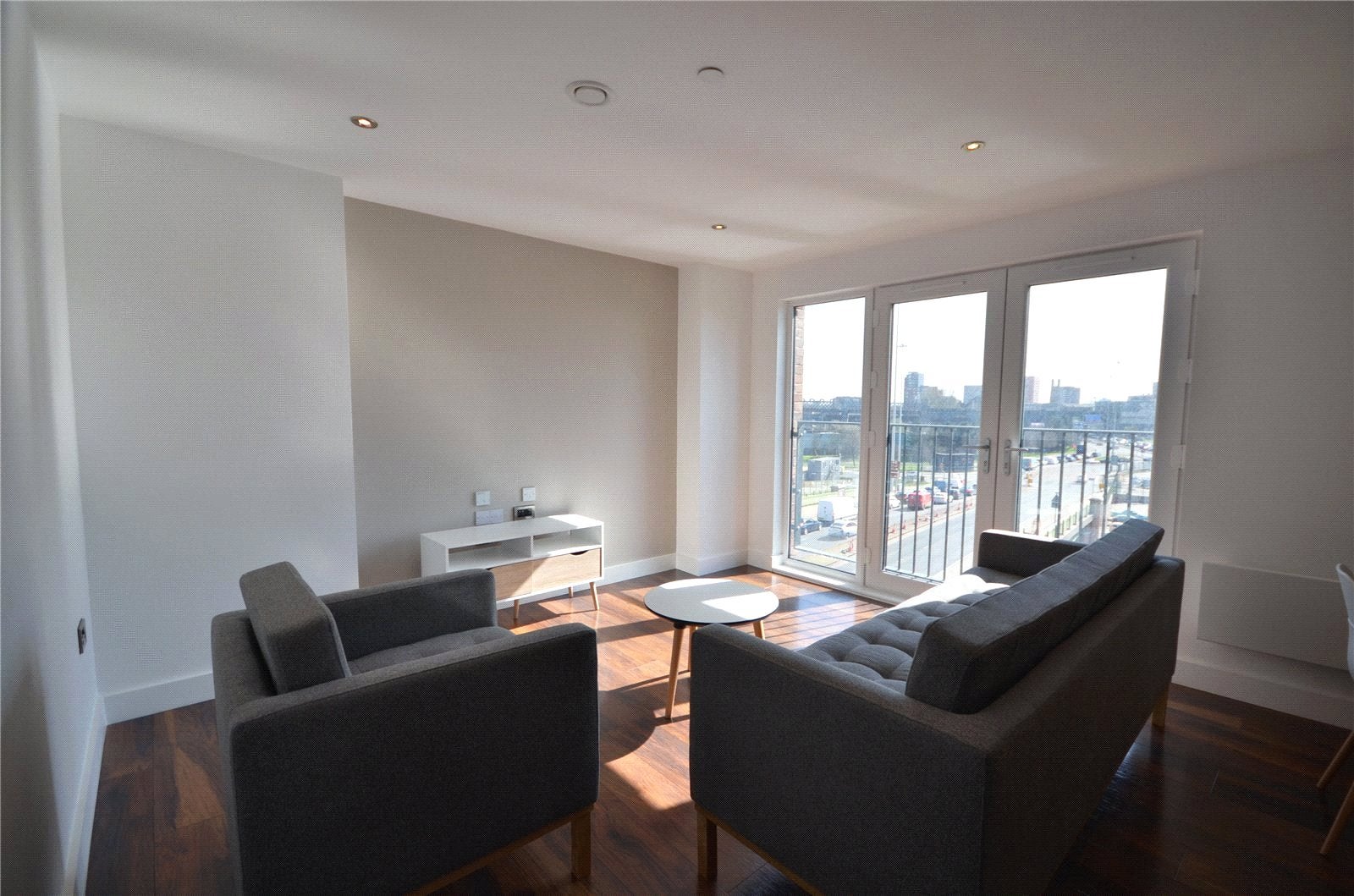 Flat Ordsall Lane in Salford