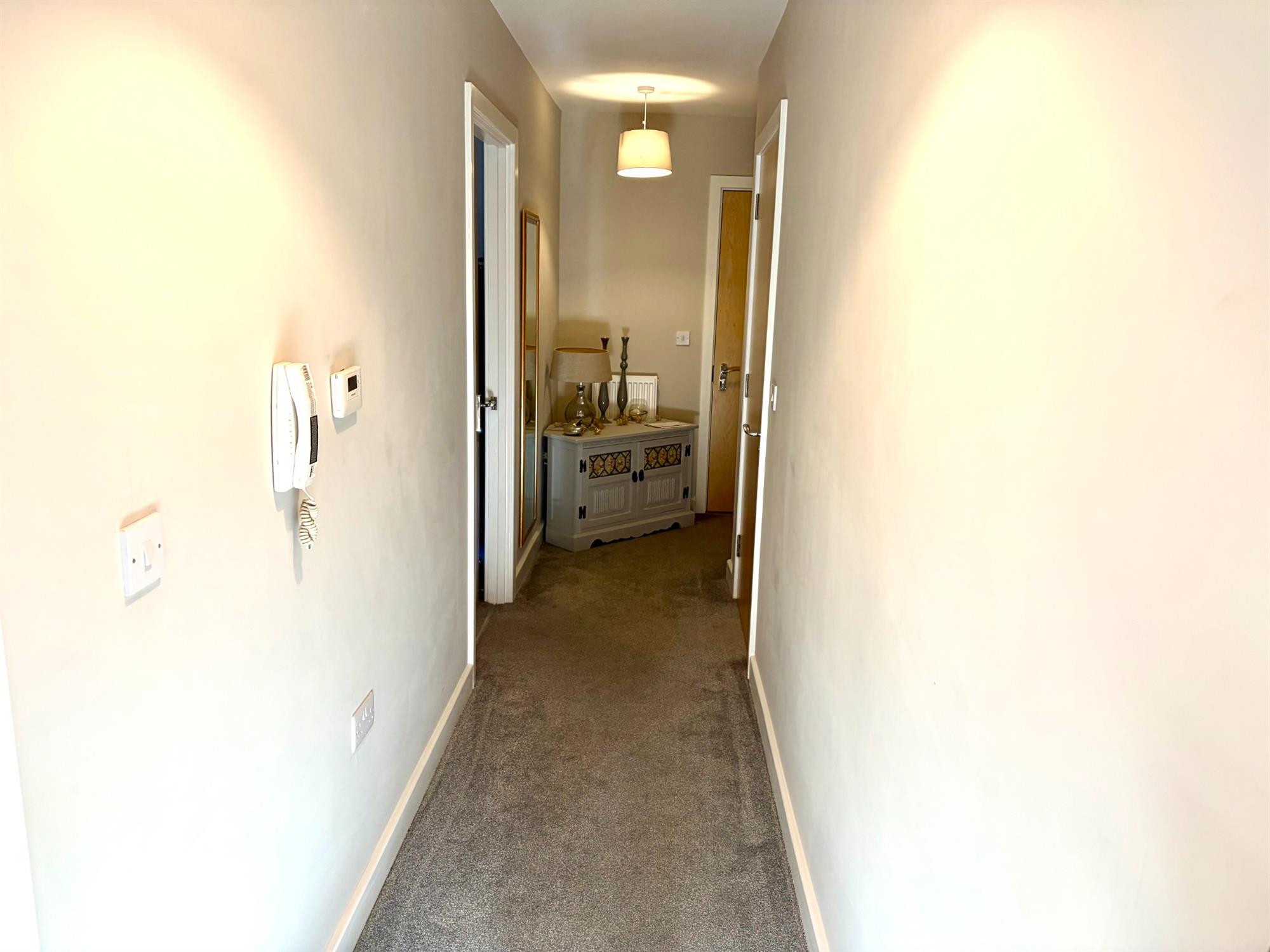 Flat Hammerton Road in Winchester