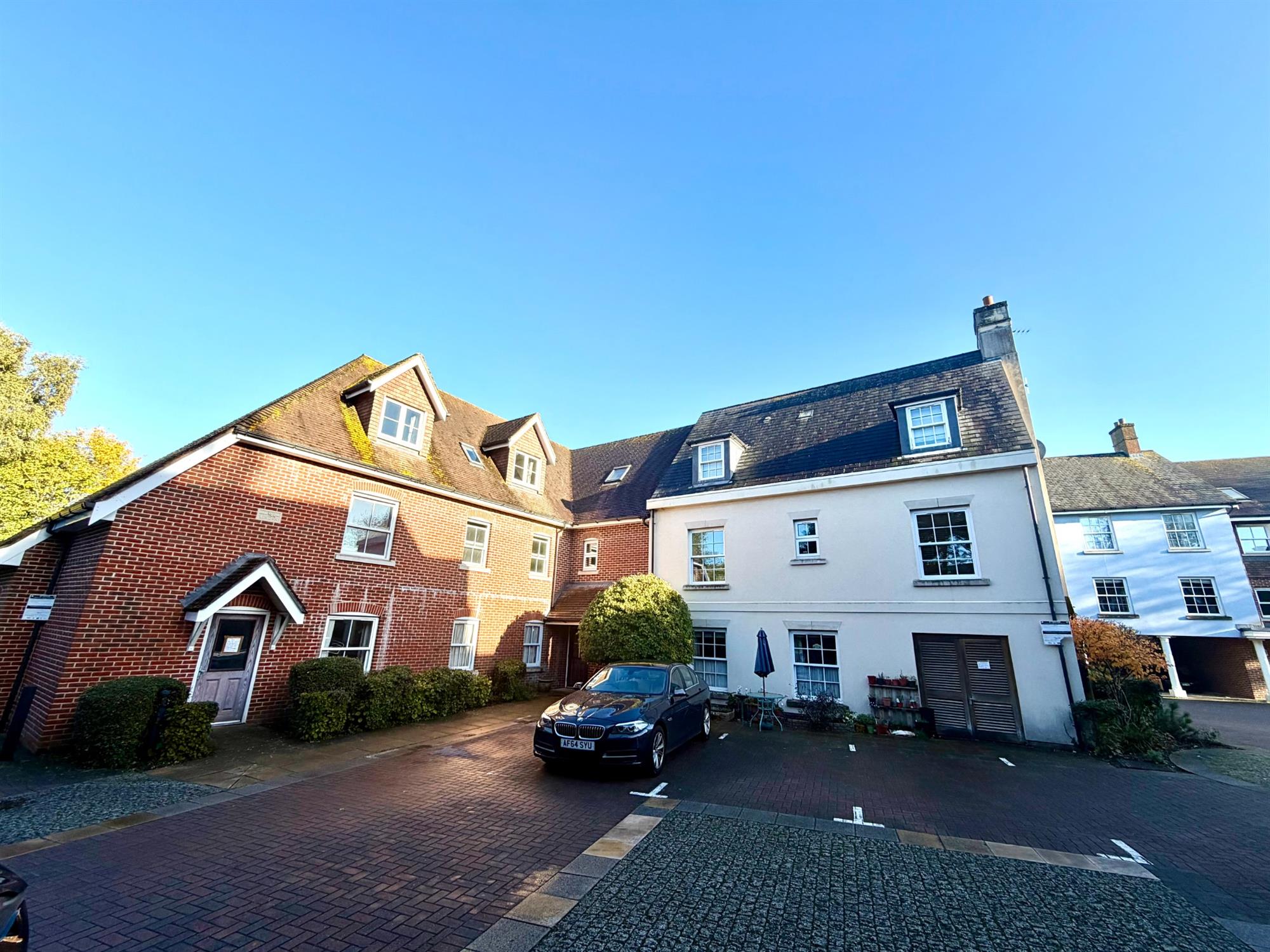Flat Hammerton Road in Winchester