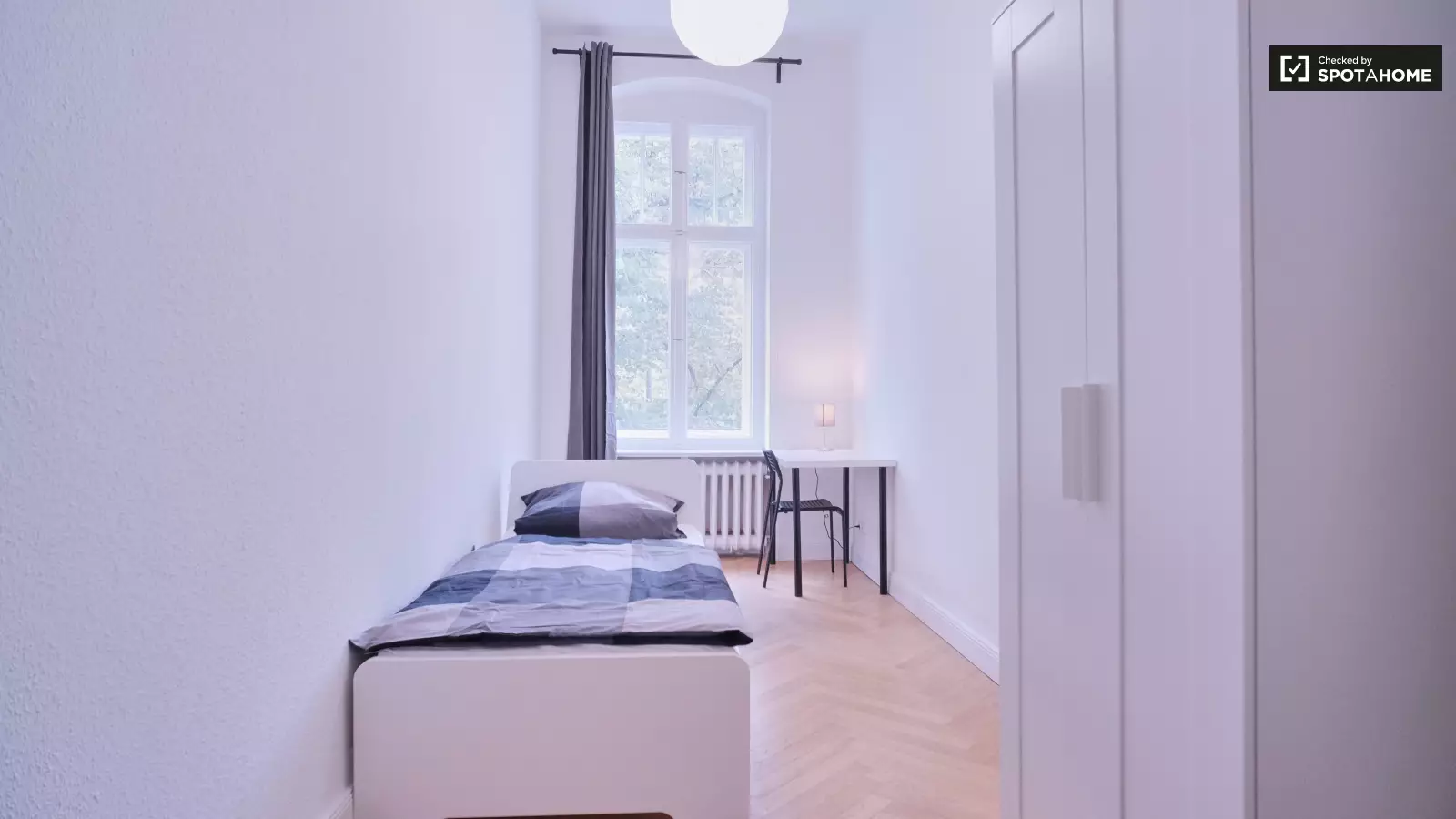 Wohnung Hohenzollerndamm in Berlin