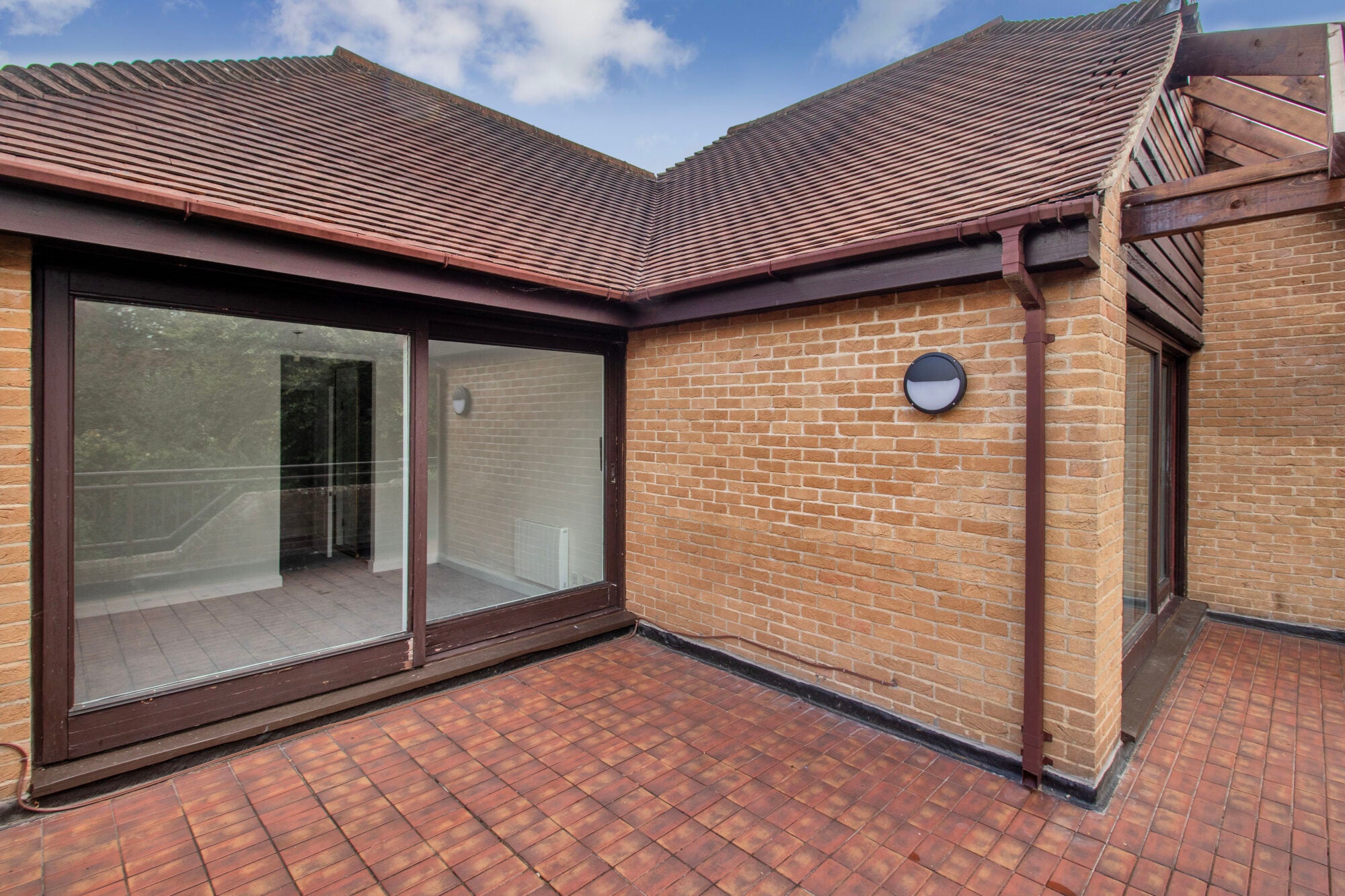 Flat Sandrock Road in Tunbridge Wells