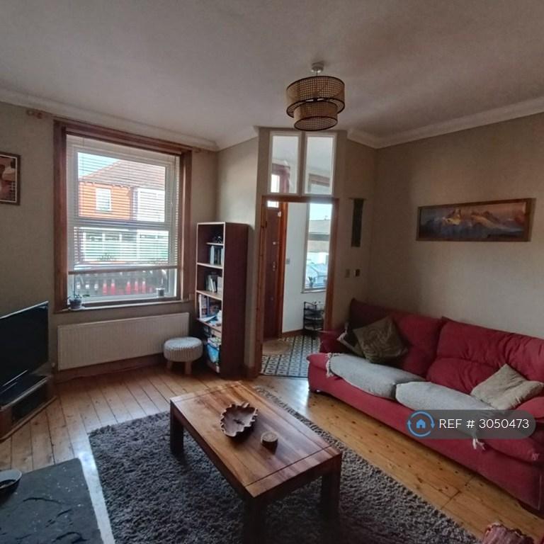 Room Rosecliffe Mount in Leeds