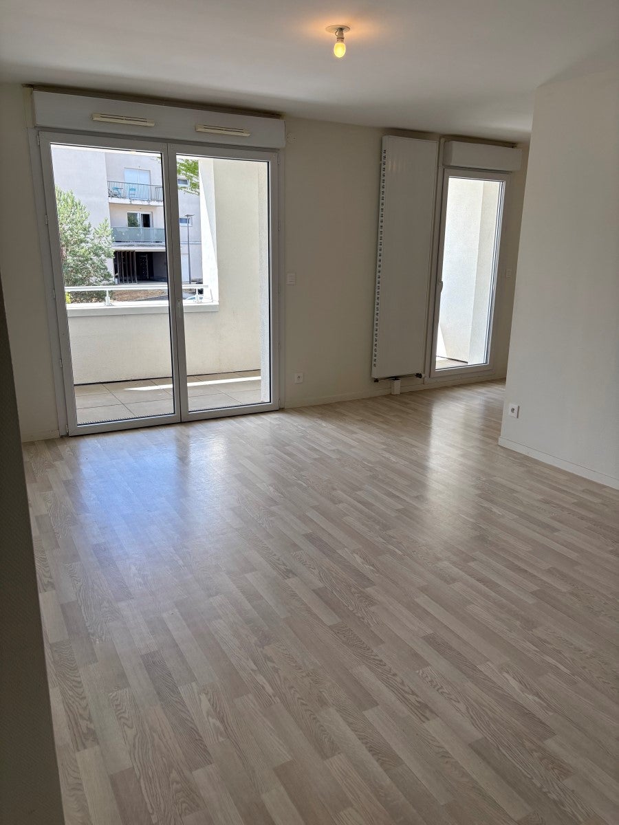 Flat Rue de Mirande in Saint-Apollinaire
