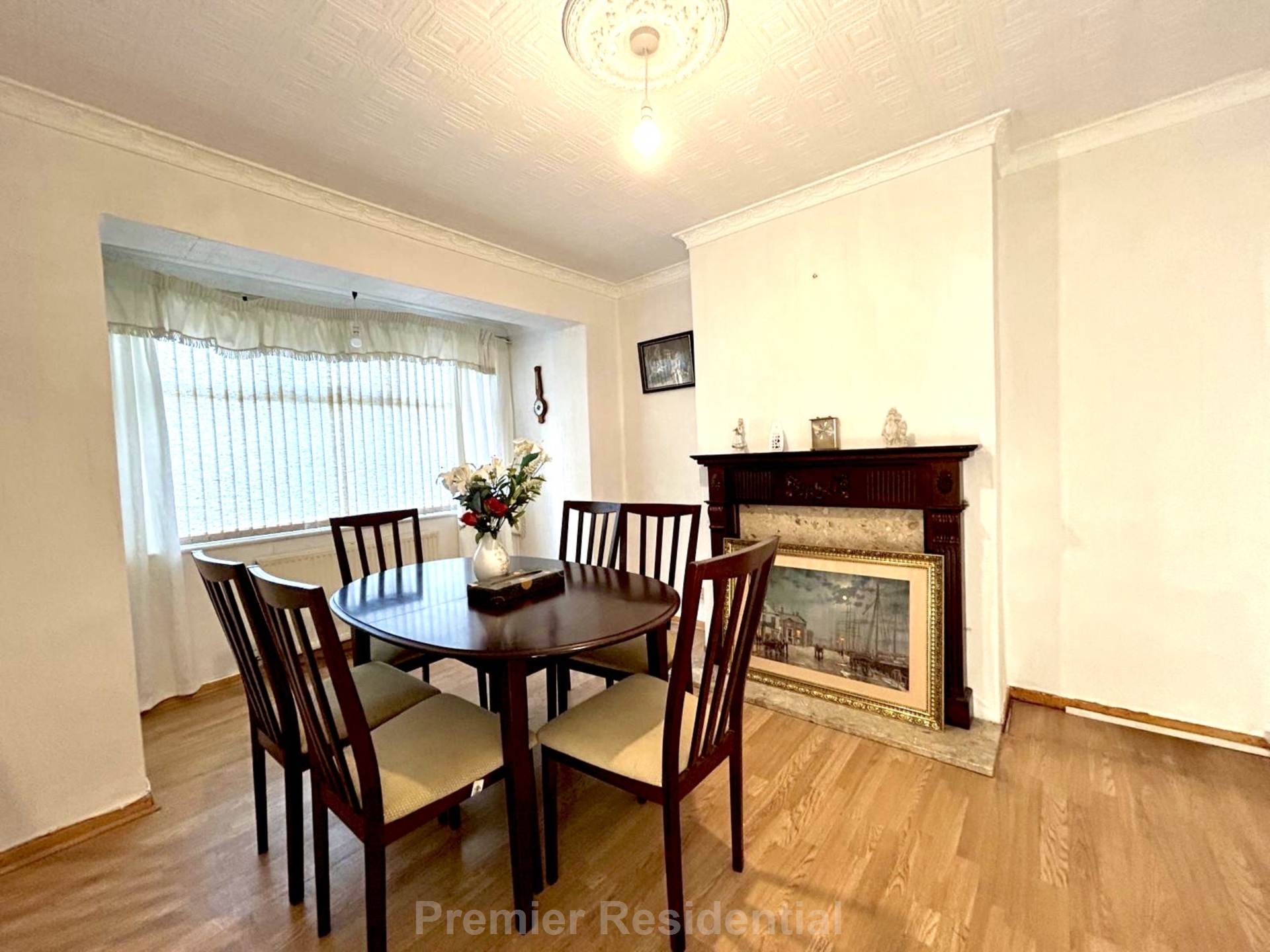 House Silverstone Drive in Manchester