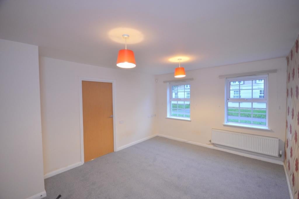 Flat Lion Court in Northampton