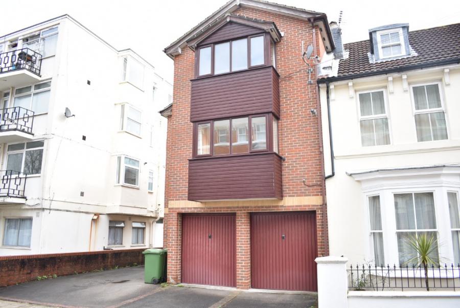 Flat Malvern Road in Portsmouth