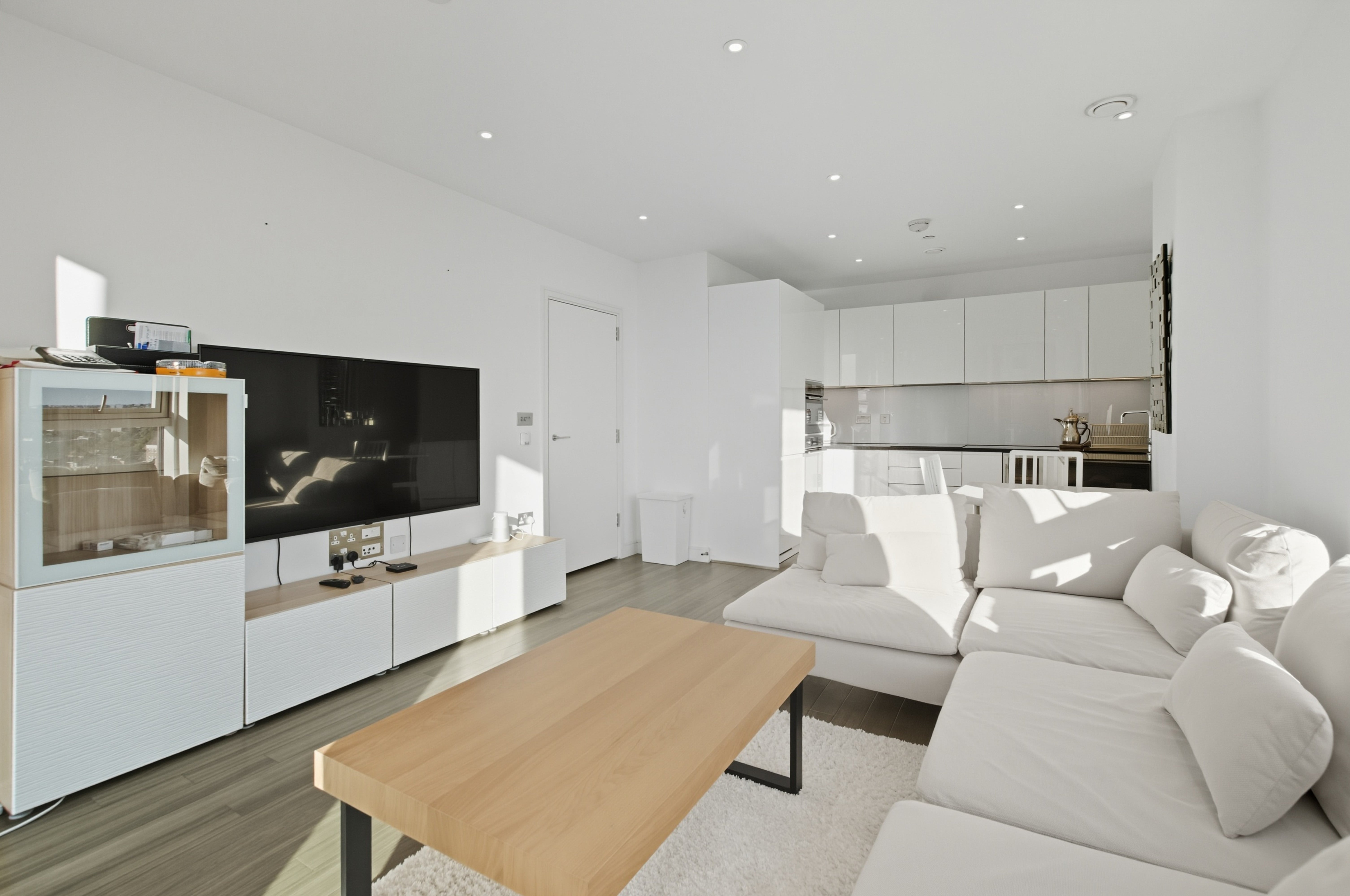 Flat Hebden Place in Greater London