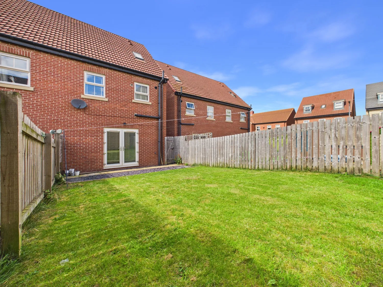 House Turnberry Avenue in Wakefield