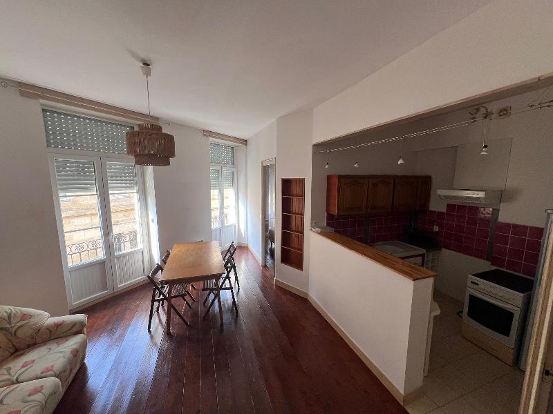 Flat Rue des Treilles in Libourne