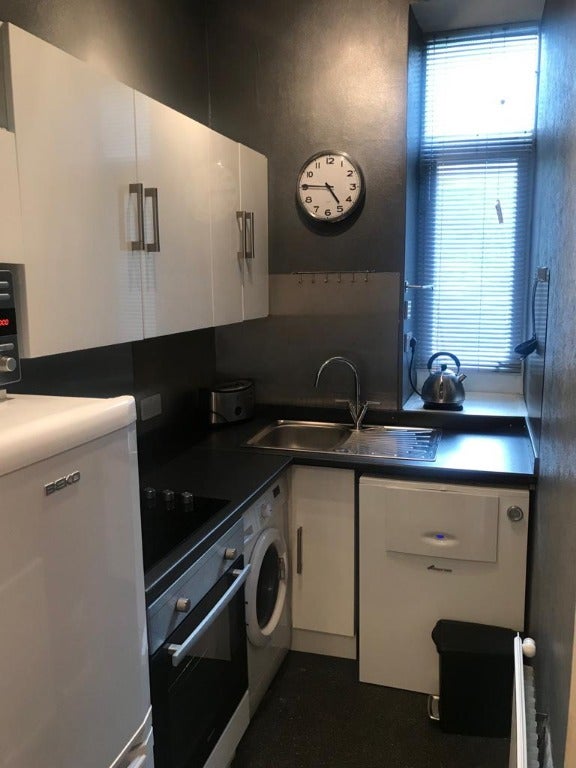 Room Roslin Street in Aberdeen City
