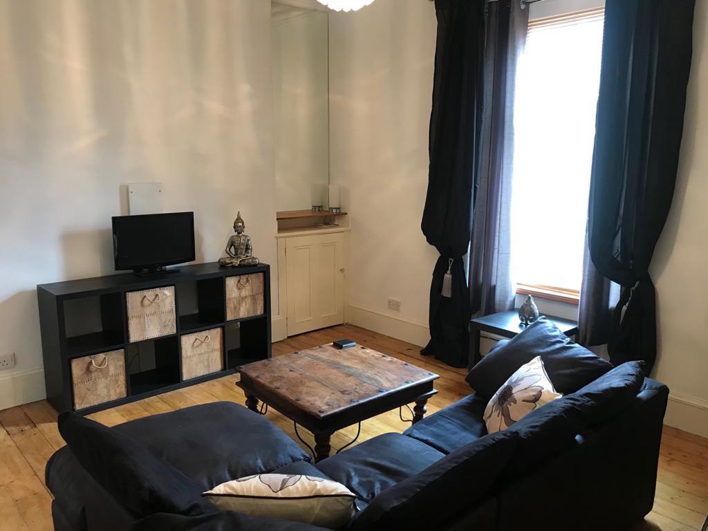 Room Roslin Street in Aberdeen City