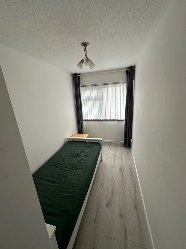 Room Osward in Greater London