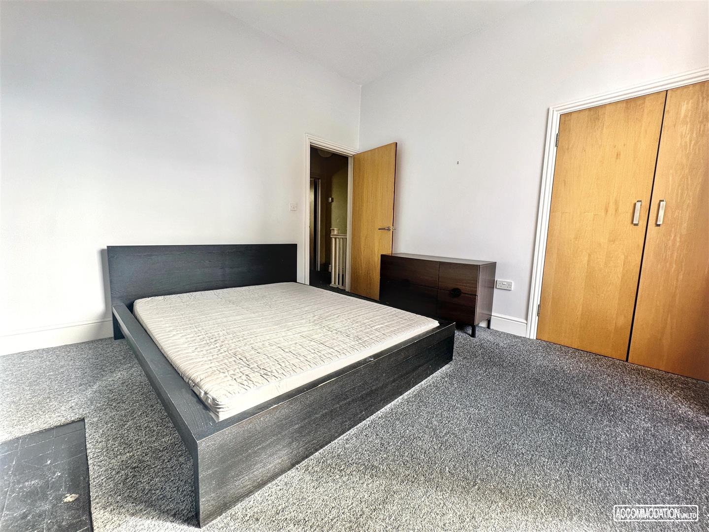 Flat Lower Redland Road in Bristol