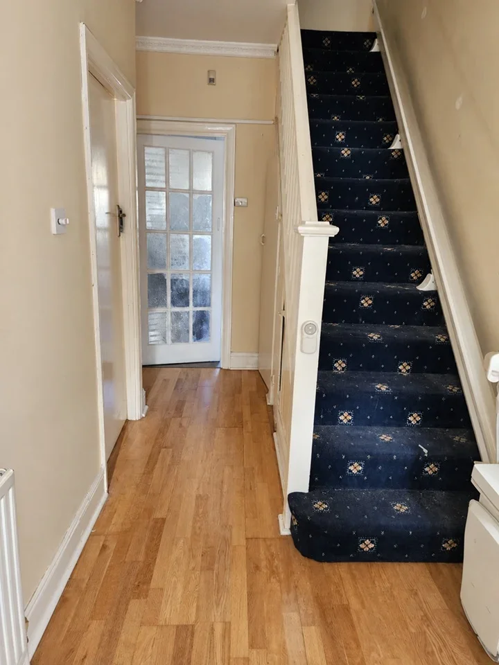 Room Wood Close in Greater London
