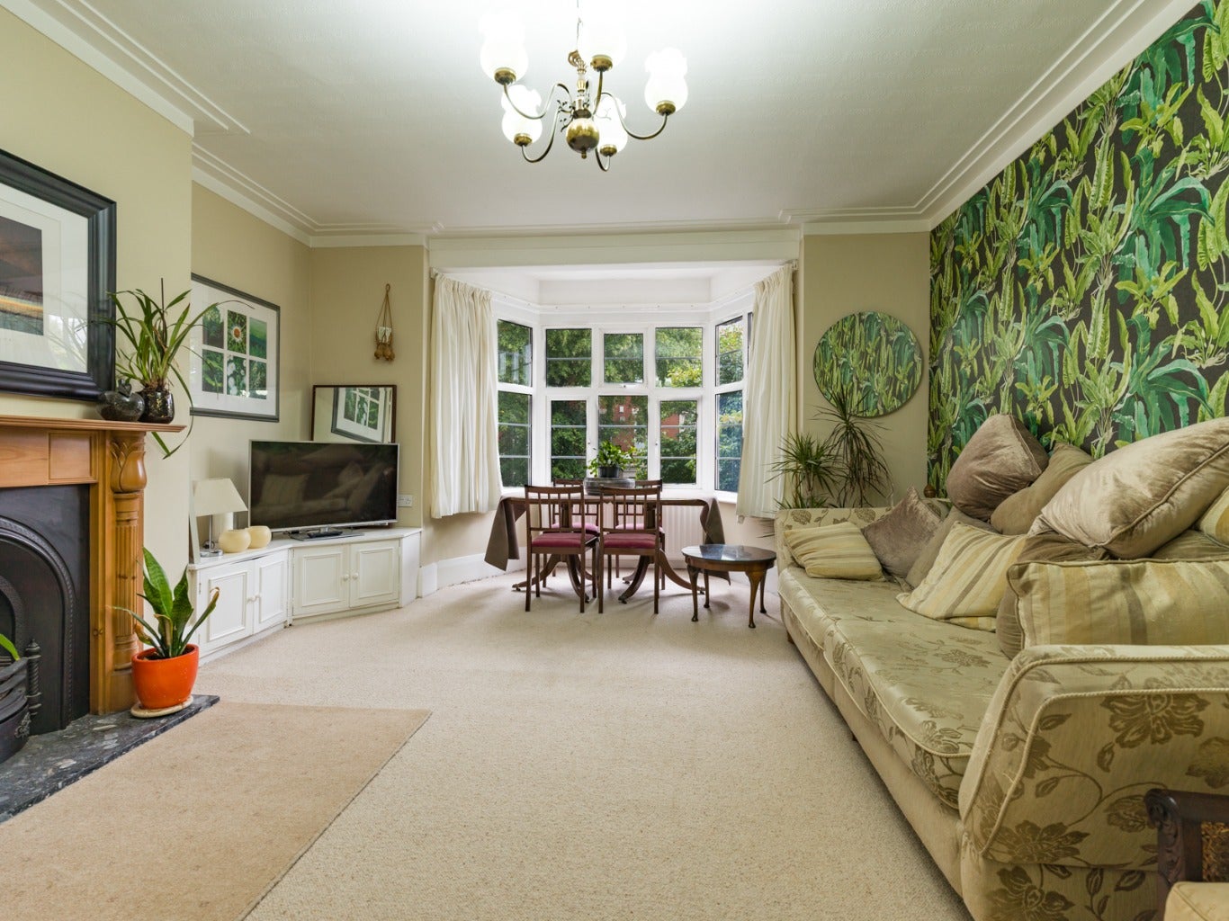 Flat Eskdale Terrace in Newcastle upon Tyne