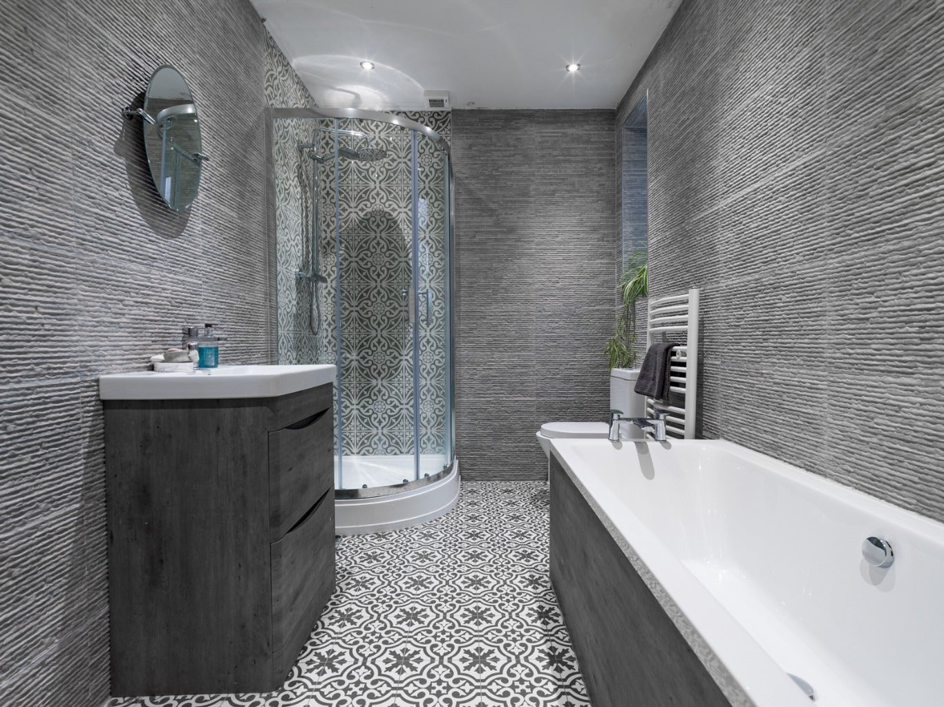 Flat Eskdale Terrace in Newcastle upon Tyne