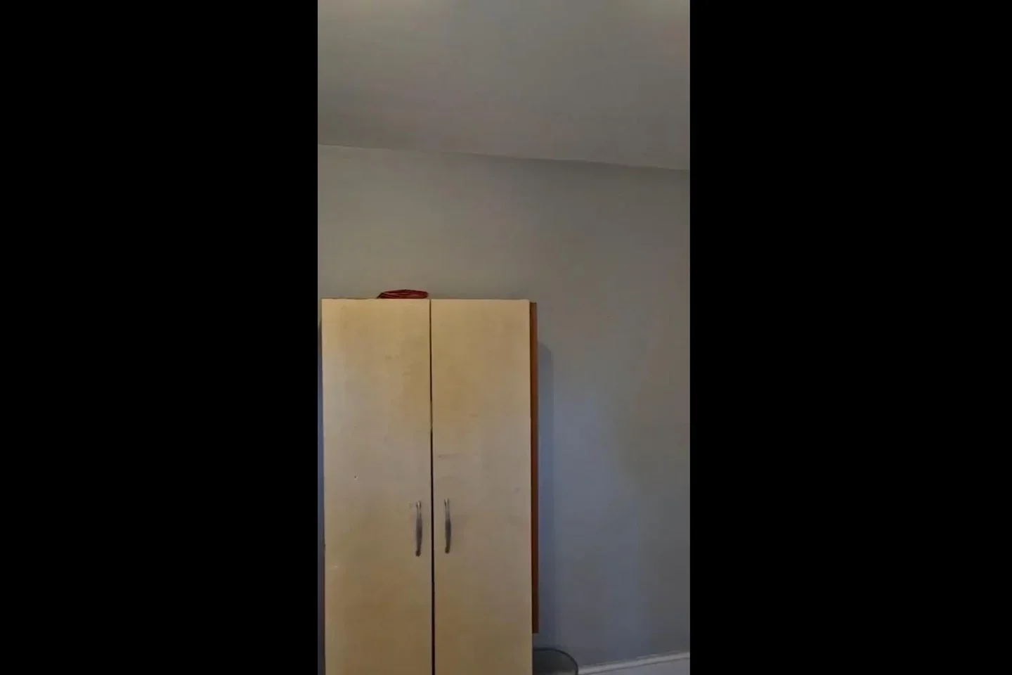 Room Legon Avenue in Greater London