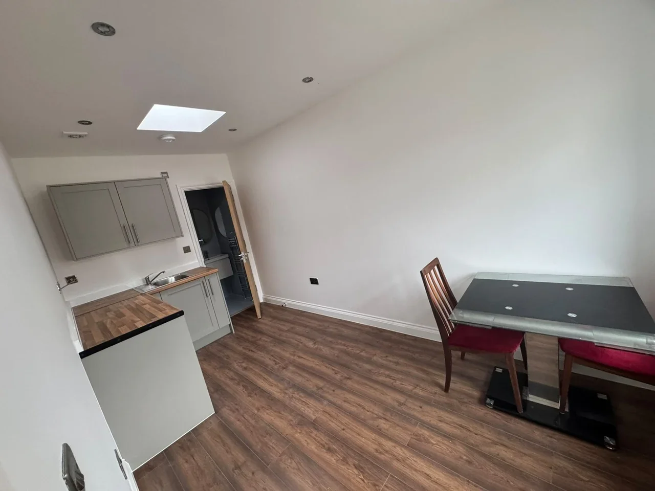 House Tolworth Gardens in Greater London