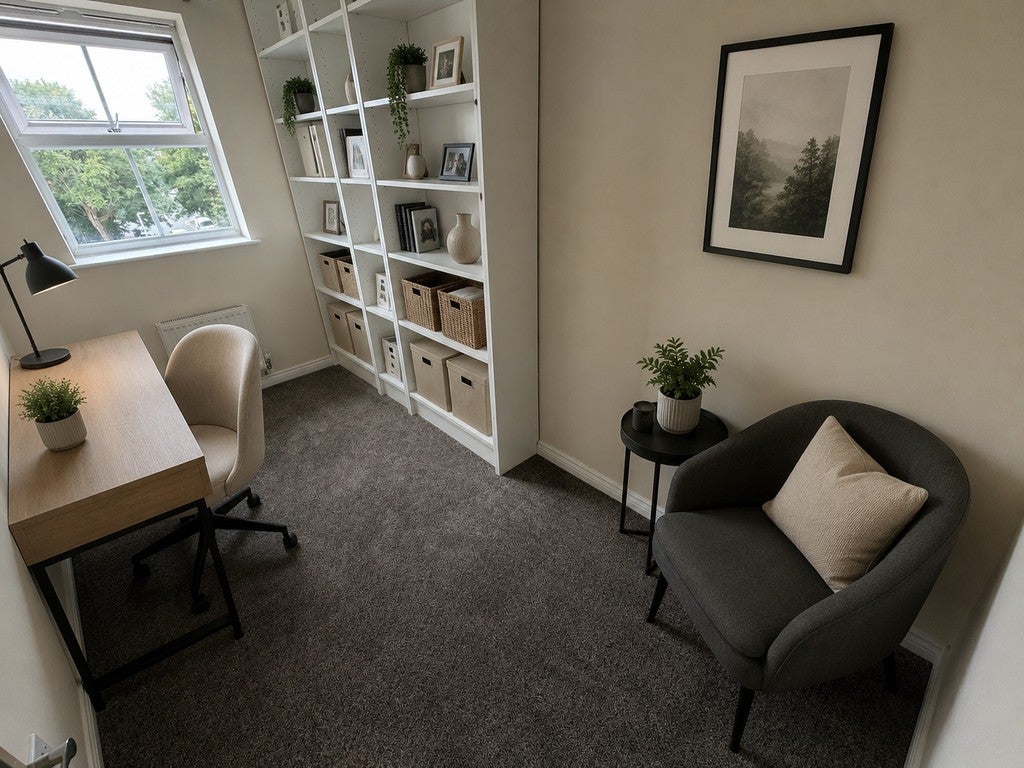 Flat Ramswell Close in Farnworth