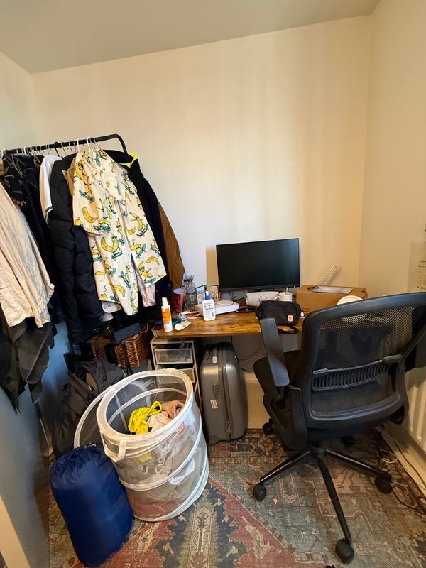 Room Wenlock Street in Greater London