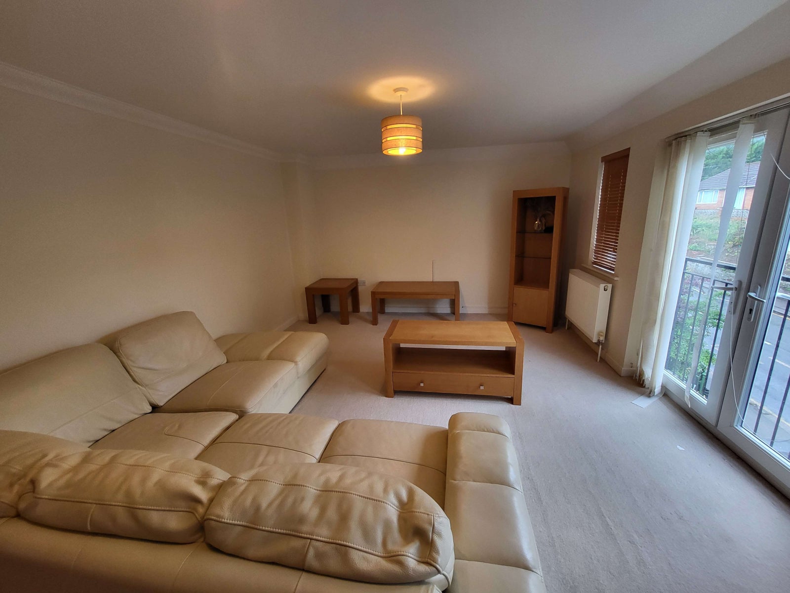 Flat Hitchin Road in Luton