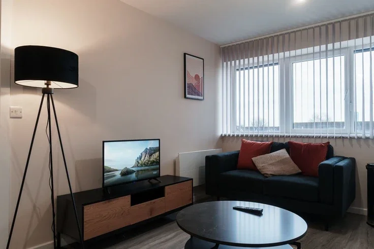 Flat Goodiers Drive in Salford