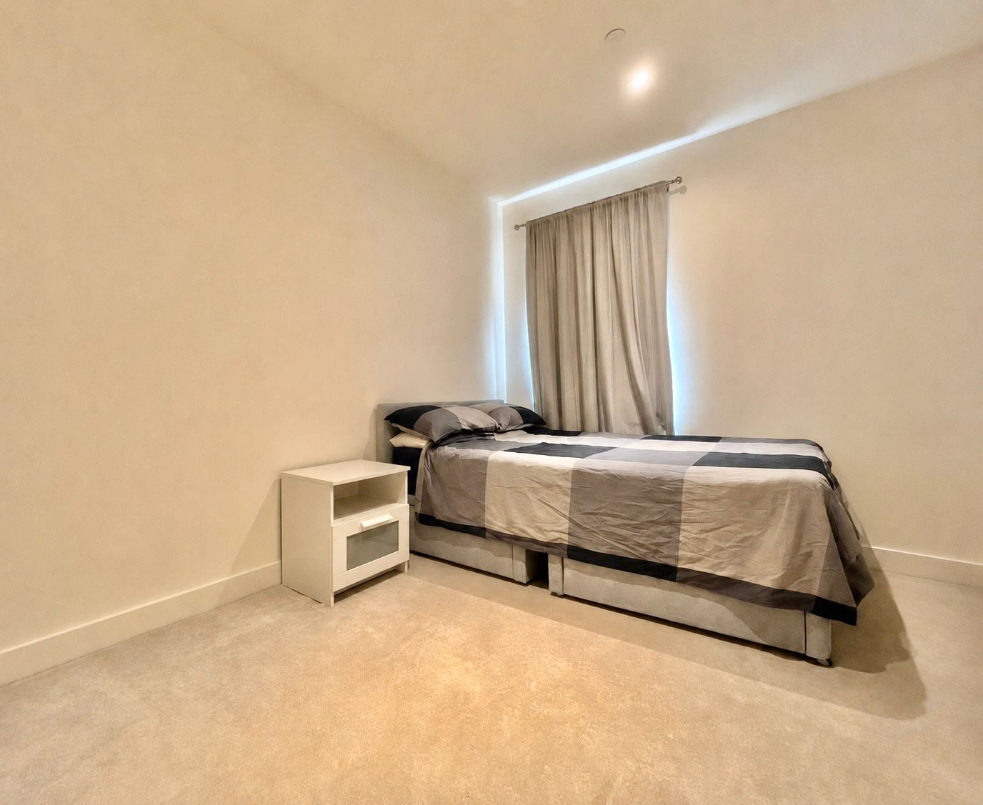 Flat No 1 Street in Greater London