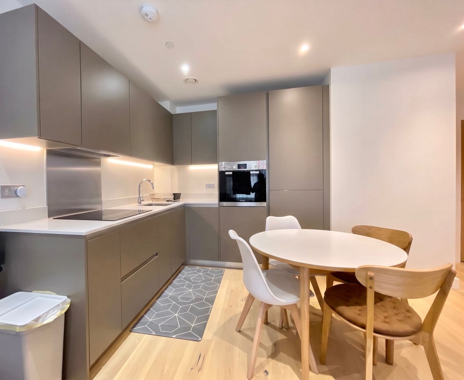 Flat No 1 Street in Greater London