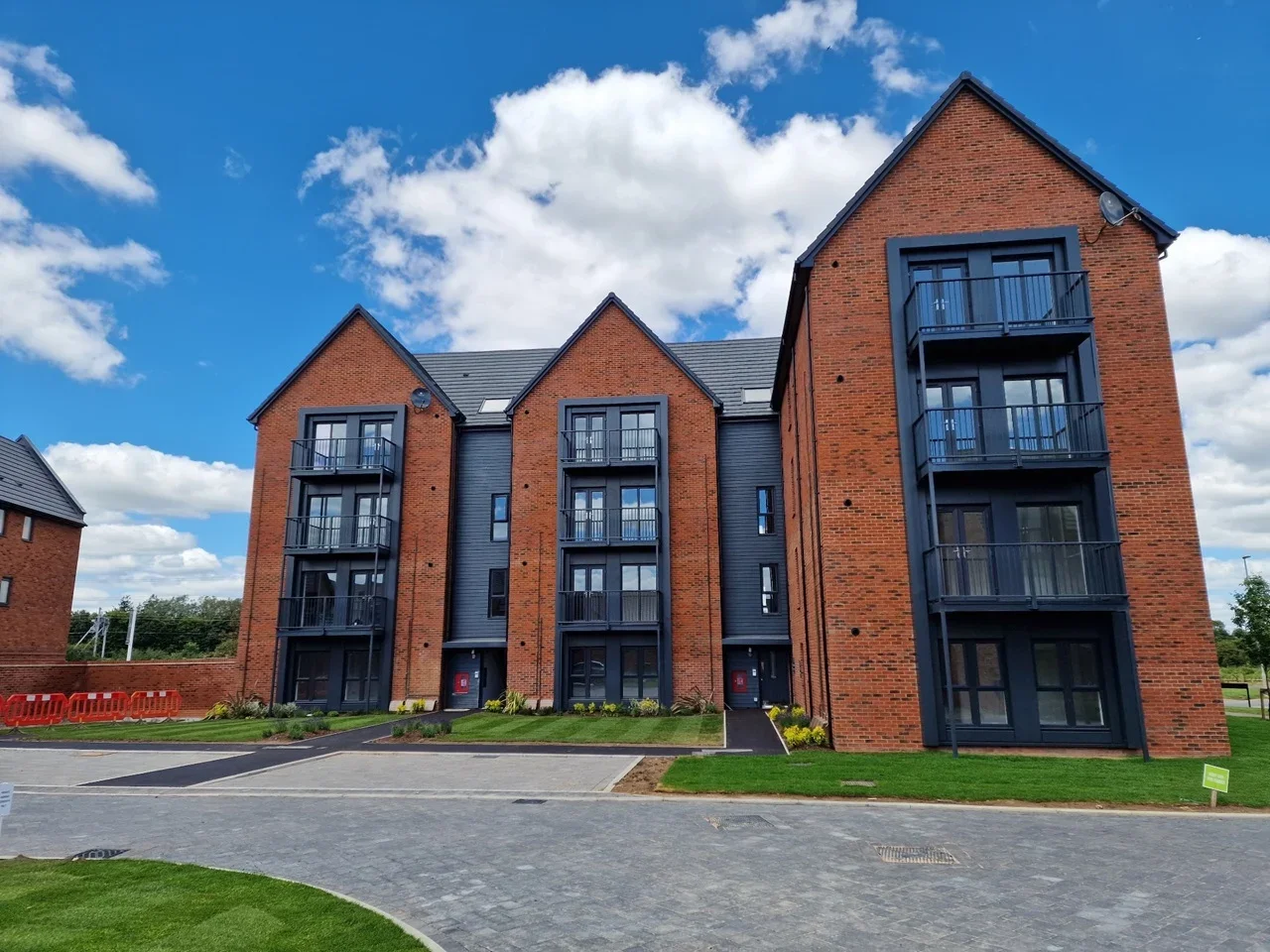 Flat Wishford Row in Wroughton