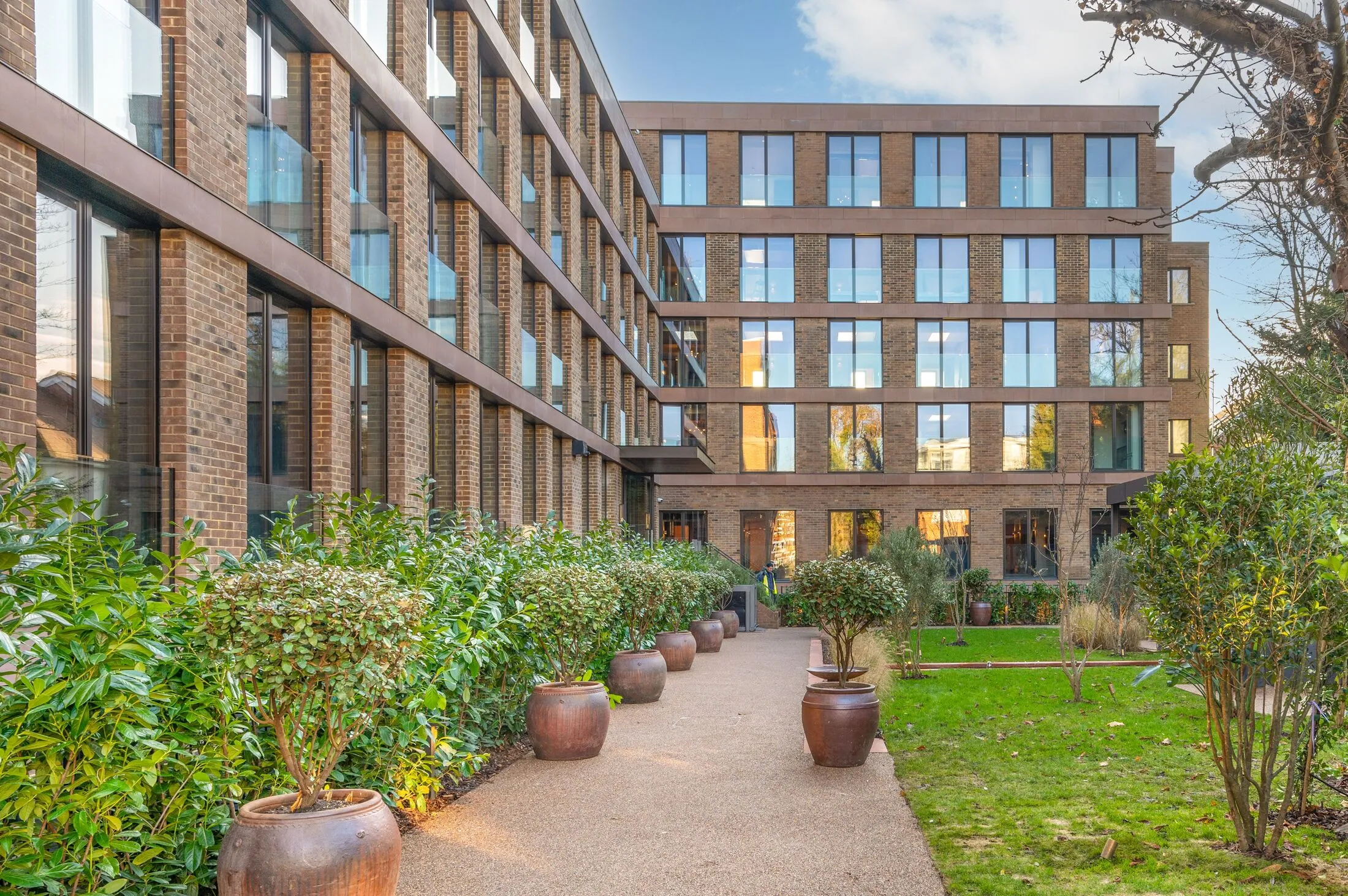 Flat Willesden Lane in Greater London