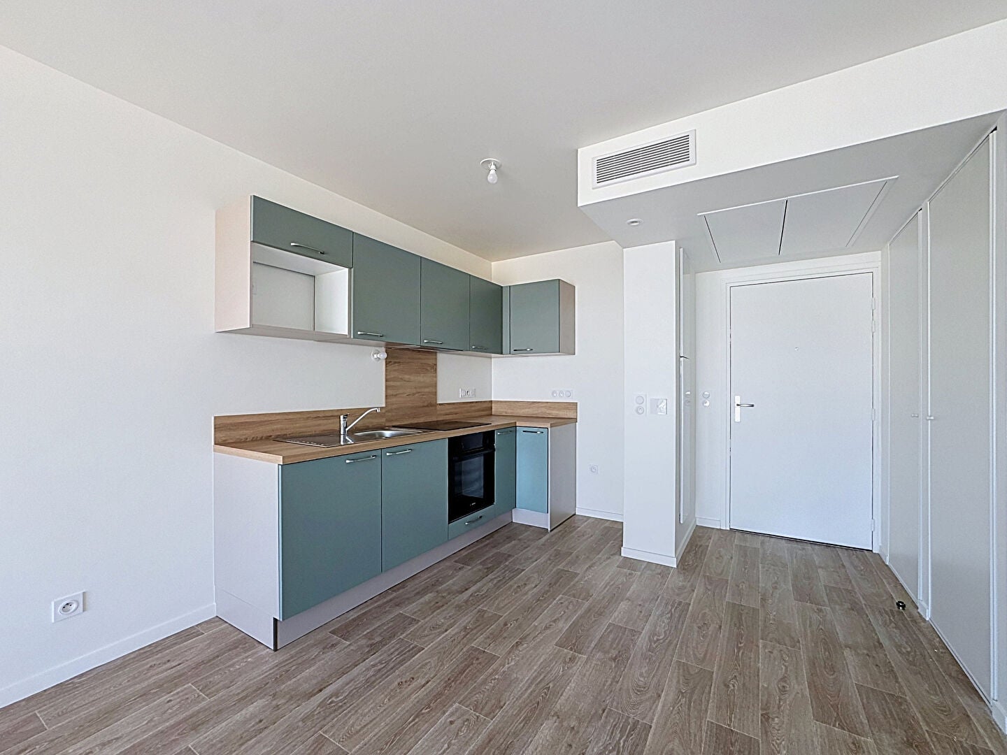 Flat Rue d'Avesnières in Laval