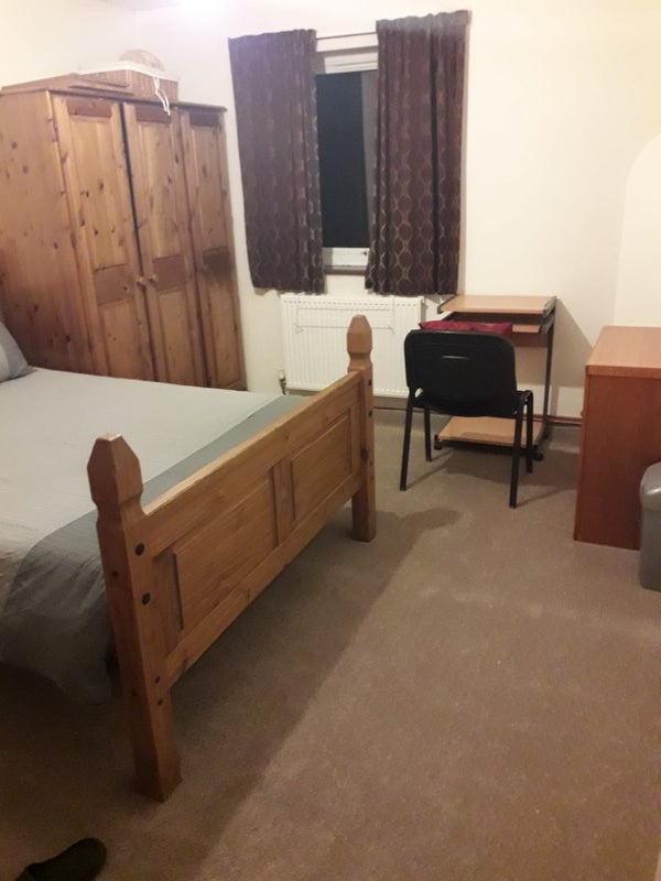 Room Crabtree in Peterborough
