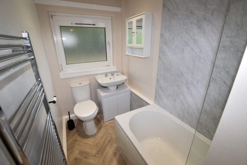 Flat Clifton Road in Lossiemouth