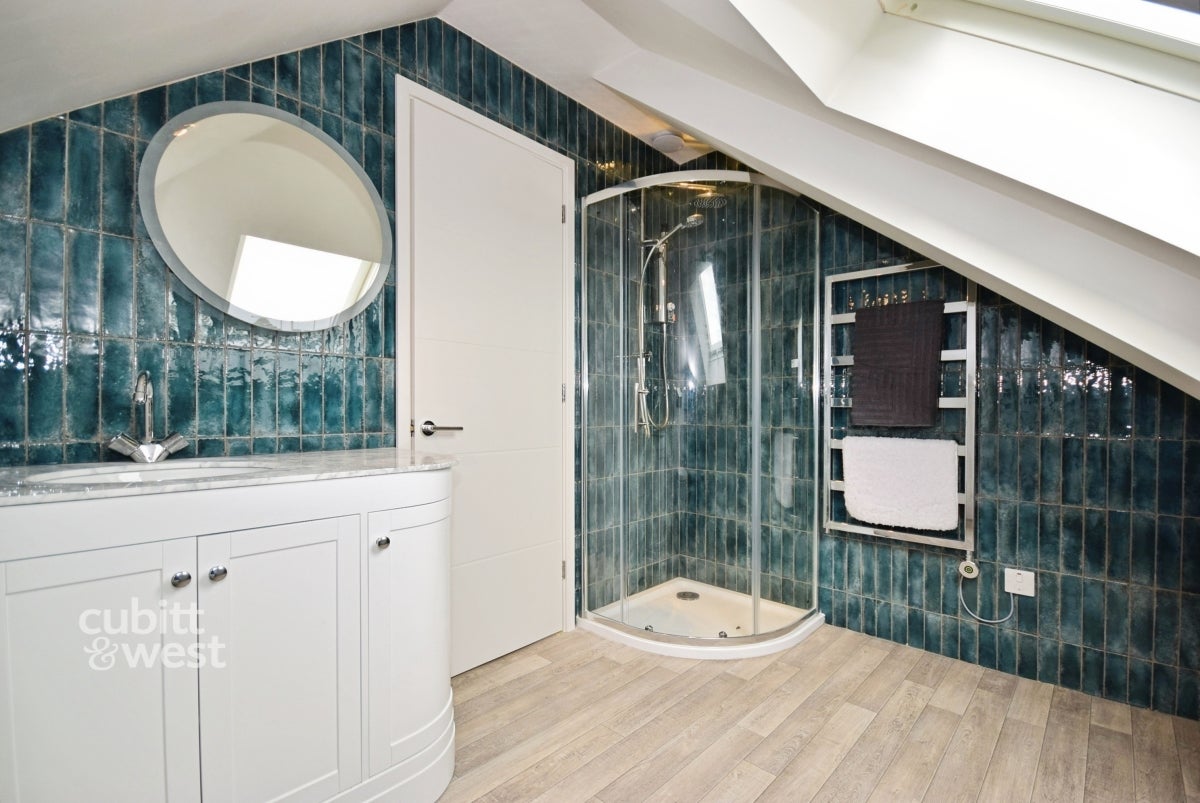 Flat Mulgrave Road in Greater London