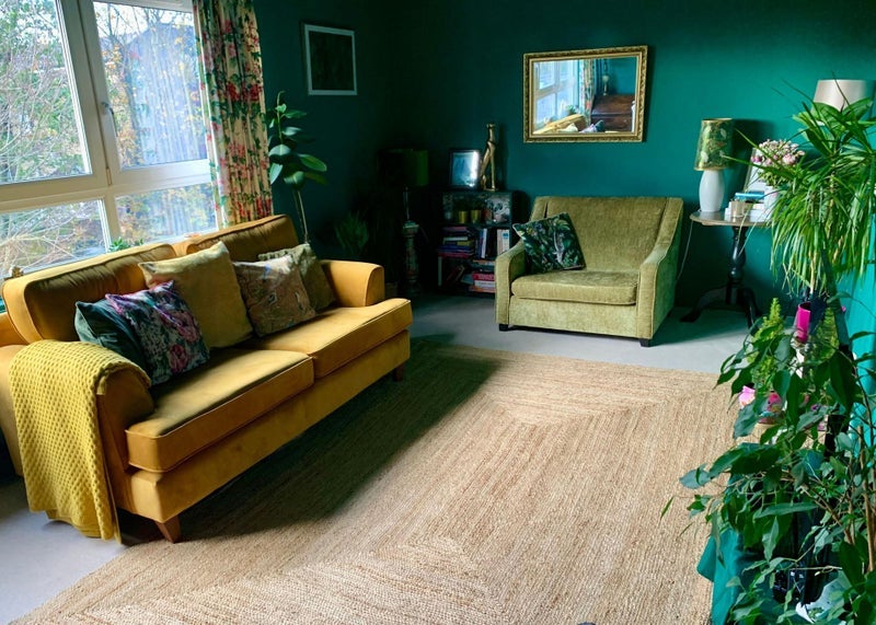 Flat Roydon Close in Greater London