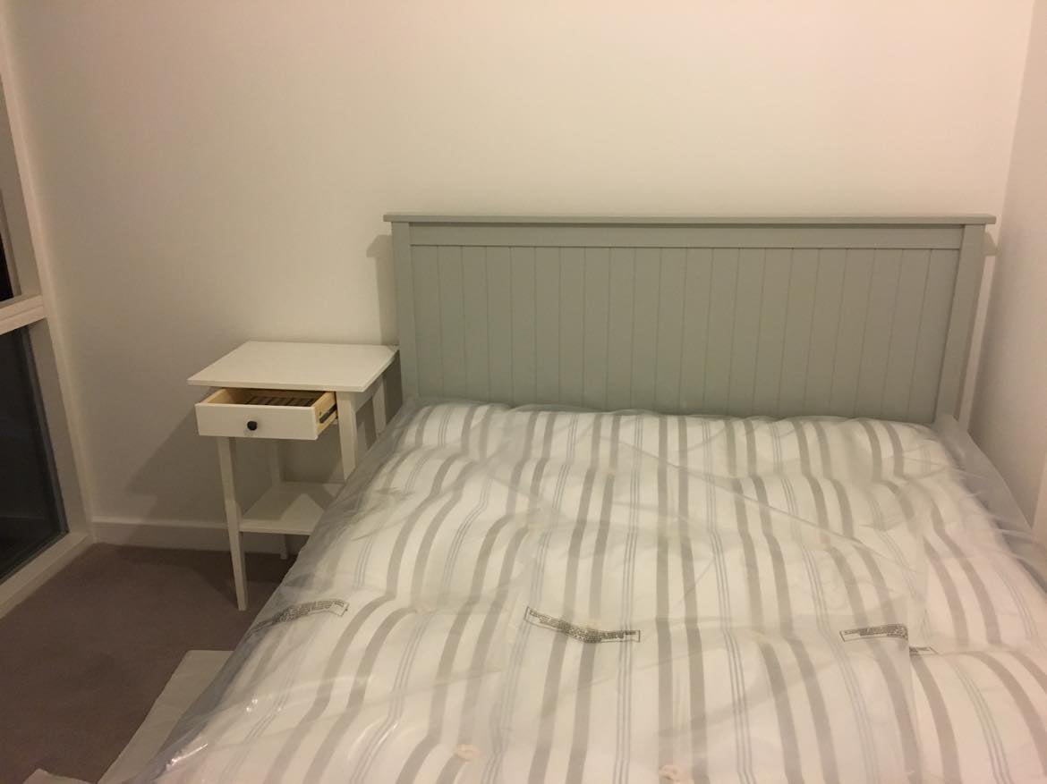 Flat Turnberry Quay in Greater London