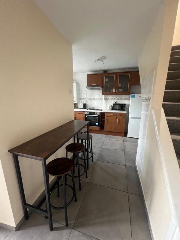 Room Evelyn Walk in Greater London