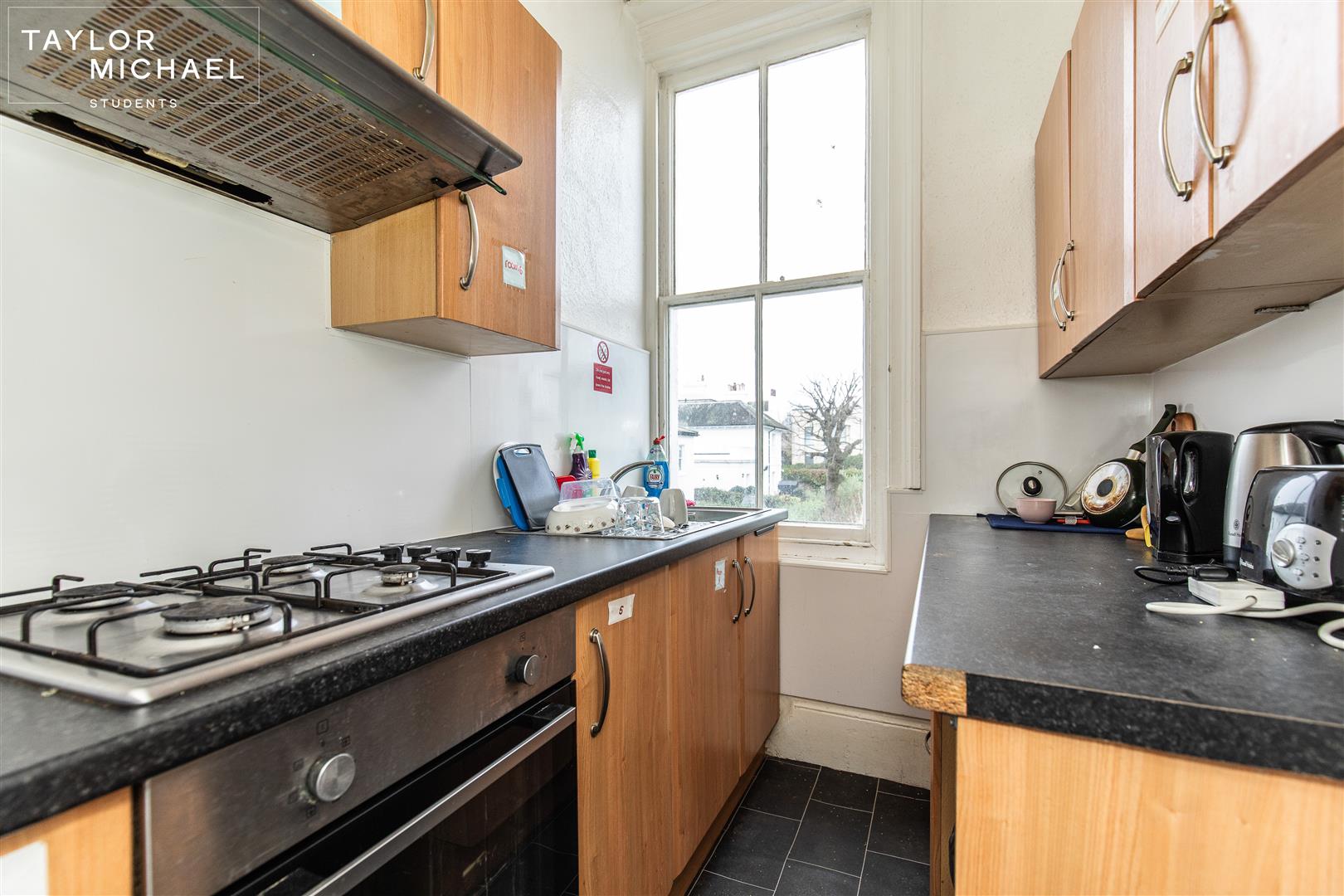 Room Powis Grove in Brighton